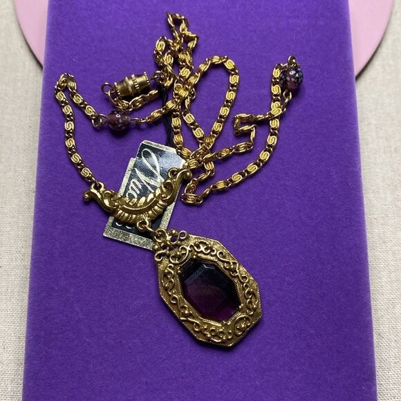 💛 Vintage Goldette Purple Crystal Gold Necklace - Picture 4 of 7